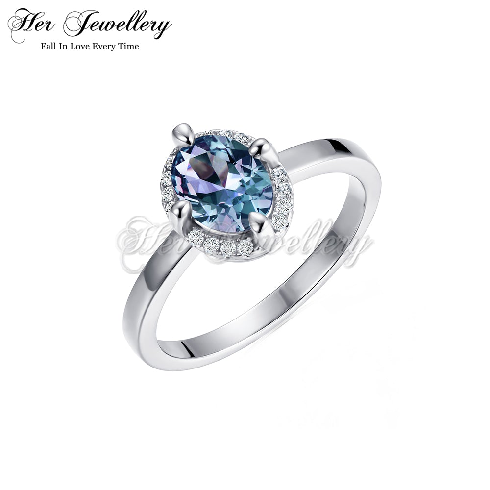 Elegant Oval Alexandrite Ring