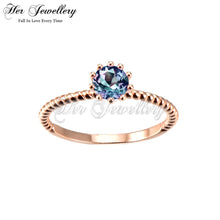 Classic Twist Alexandrite Ring
