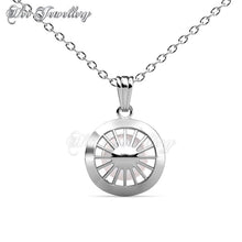 Swarovski Crystals Chloe Pearl Pendant - Her Jewellery