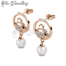 Mousy Pearl Earrings