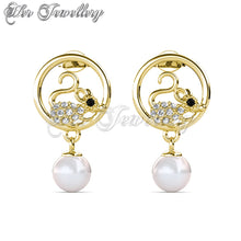 Mousy Pearl Earrings