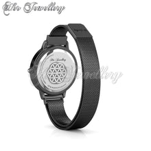 Stylish Crystal Shell Dial Watch