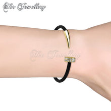Naily Bangle