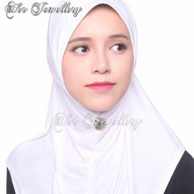 Petunia Brooch (12 Months)