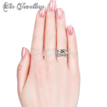 Criss Cross Ring