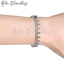 Crown Diamond Bangle