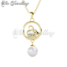 Mousy Pearl Pendant