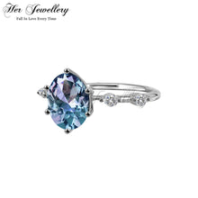 Clasic Oval Alexandrite Ring