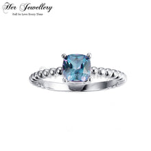 Squarish Alexandrite Ring