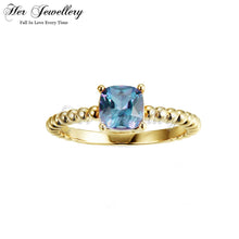 Squarish Alexandrite Ring