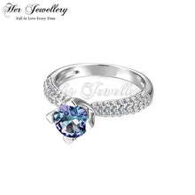 Tania Alexandrite Ring