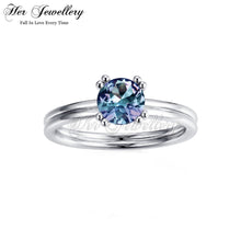 Verusha Alexandrite Ring