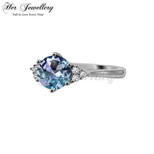 Trio Darling Alexandrite Ring