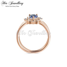 Trio Voga Alexandrite Ring