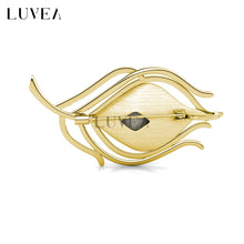 Blossom Queen Brooch