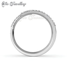 Swarovski Crystals Spiral Ring - Her Jewellery