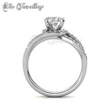 Swarovski Crystals Renee Ring‏ - Her Jewellery