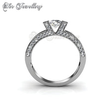 Swarovski Crystals Venus Ring - Her Jewellery