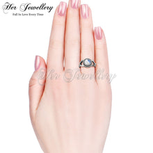 Vural Moonstone Ring